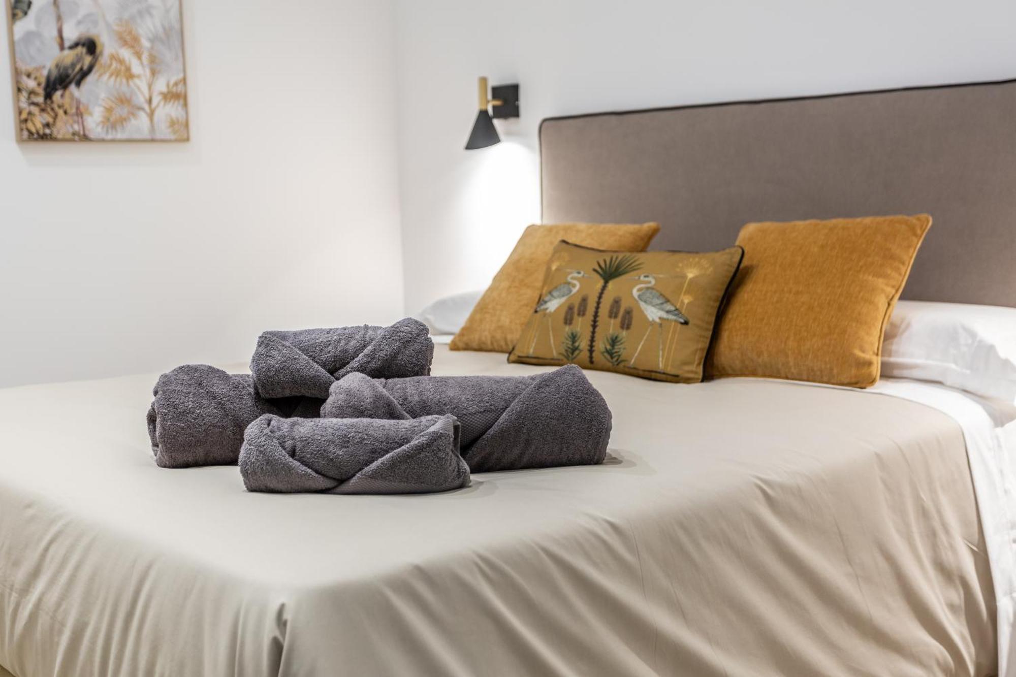 Suite Deluxe Valencia - Aiora Apartments Zewnętrze zdjęcie